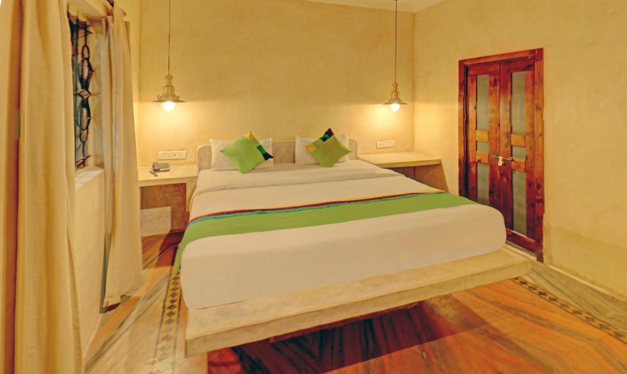 Treebo Morjim Banyan Resort Exterior photo