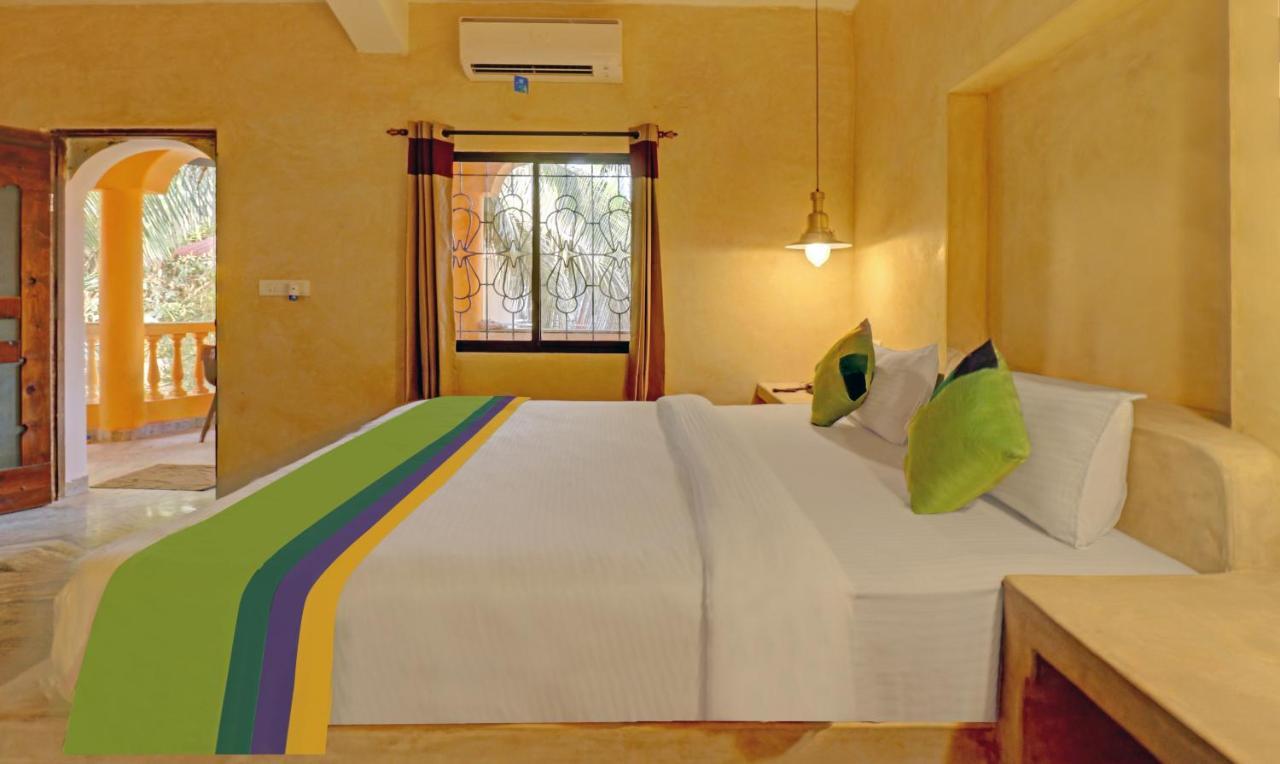 Treebo Morjim Banyan Resort Exterior photo